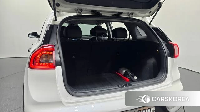 Kia Niro id 4776421 из Кореи 9