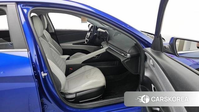 Hyundai Avante Hybrid (CN7) id 3935860 из Кореи 9