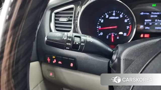 Kia The New Carnival id 3209402 из Кореи 9