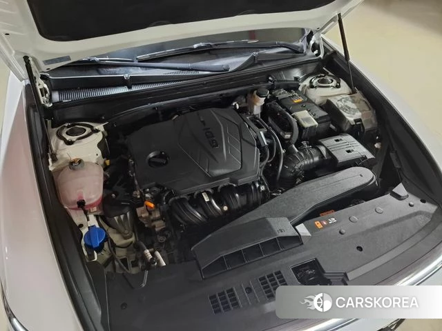 Hyundai Grandeur (GN7) id 4549468 из Кореи 9