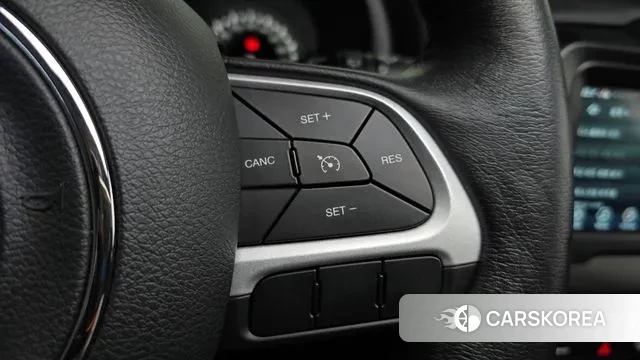 Jeep Renegade id 3191829 из Кореи 9