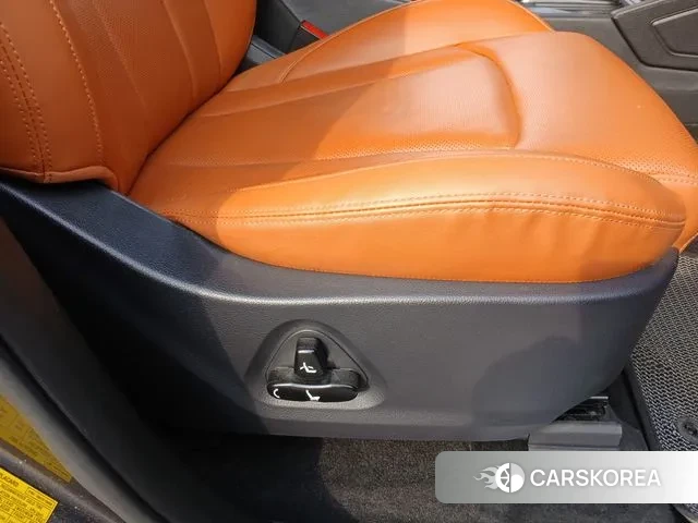 Ssangyong The New Rexton Sports Cannes id 3306076 из Кореи 9