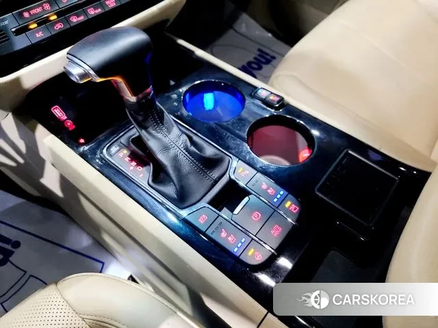 Kia The New Carnival id 2995605 из Кореи 9