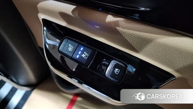 Kia Carnival 4th generation id 3512656 из Кореи 9