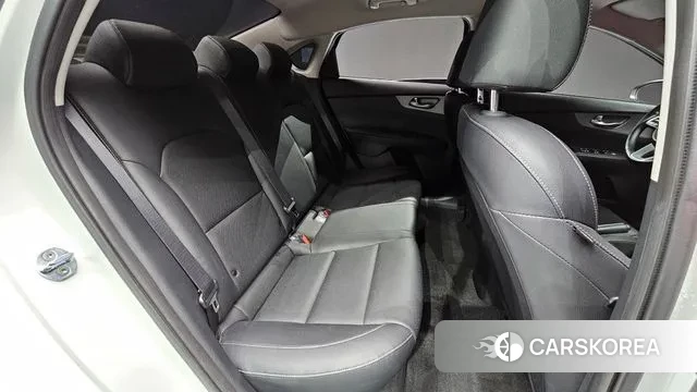 Kia Come New K3 id 3488798 из Кореи 9