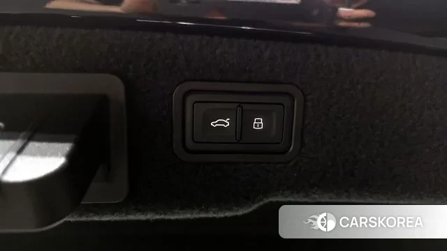 Audi A8 (D5) id 2980751 из Кореи 9