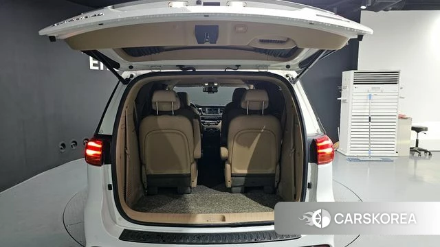 Kia The New Carnival id 3899554 из Кореи 9