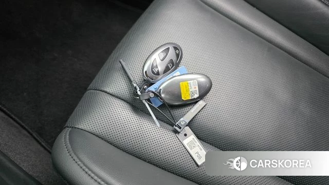 Hyundai Grandeur Hybrid (GN7) id 4194391 из Кореи 9