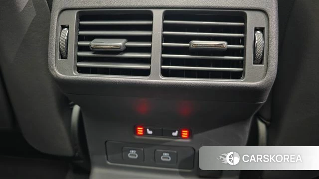 Land Rover Range Rover Velar id 4493373 из Кореи 9