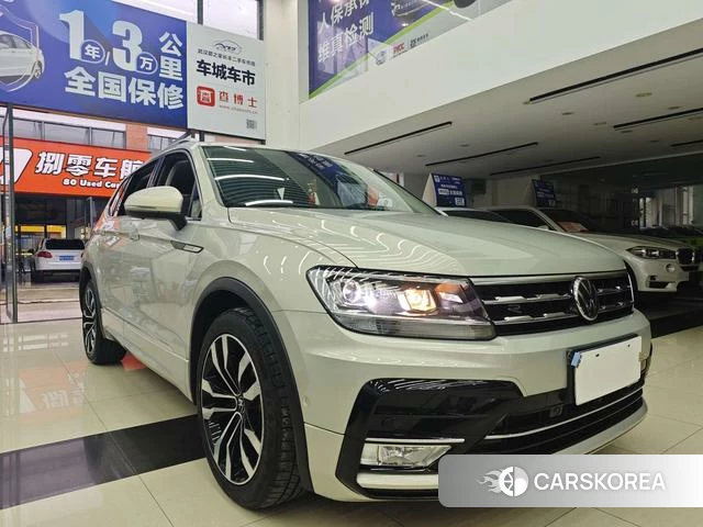 Volkswagen Tiguan L id 4297935 из Китая 9