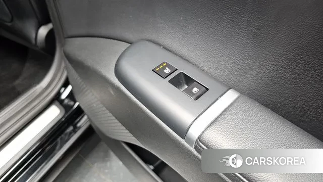 Hyundai Grandeur (GN7) id 3776579 из Кореи 9