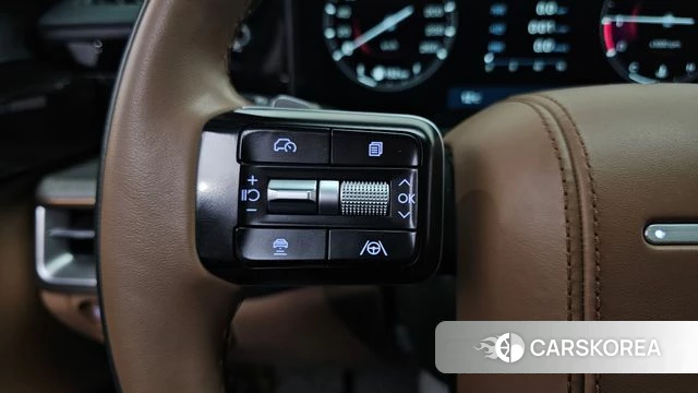 Hyundai Grandeur (GN7) id 3805953 из Кореи 9