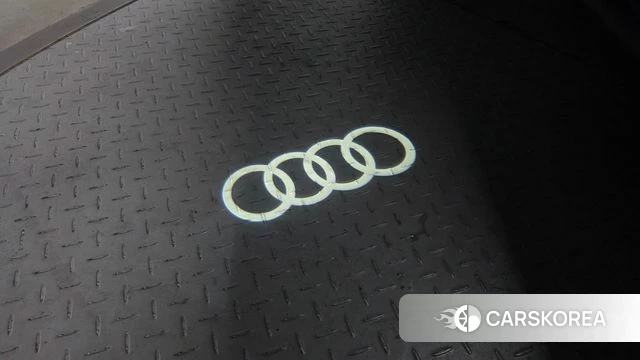 Audi A8 (D5) id 4529645 из Кореи 9