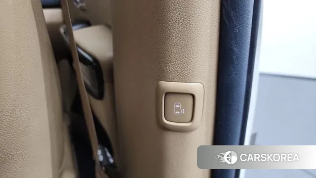 Kia The New Carnival id 3474386 из Кореи 9