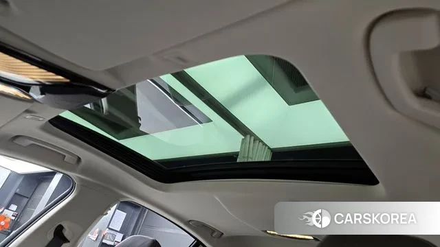 BMW 5 Series (G30) id 3089866 из Кореи 9