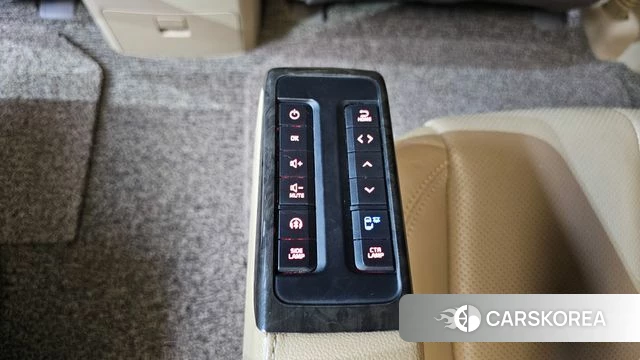 Kia The New Carnival id 4658112 из Кореи 9