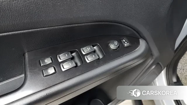 Ssangyong Rexton Sports id 3479218 из Кореи 9