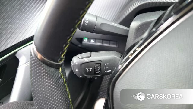 Peugeot e-2008 second generation id 4650077 из Кореи 9