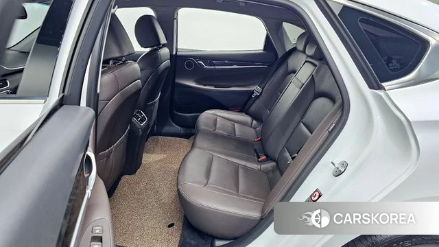 Hyundai Grandeur IG id 3924806 из Кореи 9