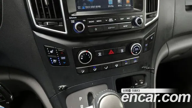 Hyundai The New Grand Starex id 2840315 из Кореи 9