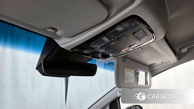 Hyundai Staria id 3832928 из Кореи 9