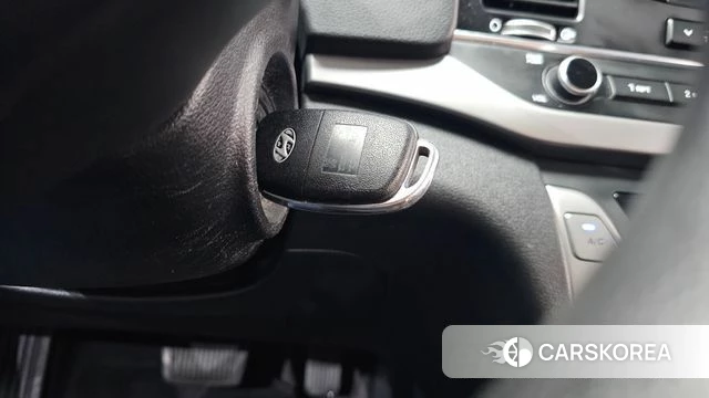 Hyundai Avante AD id 4557985 из Кореи 9