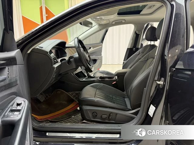 Volkswagen Passat id 4314357 из Китая 9