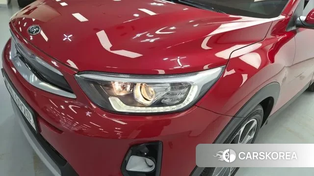 Kia Stonic id 3651490 из Кореи 9