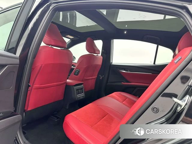 Toyota Camry id 4348942 из Китая 9