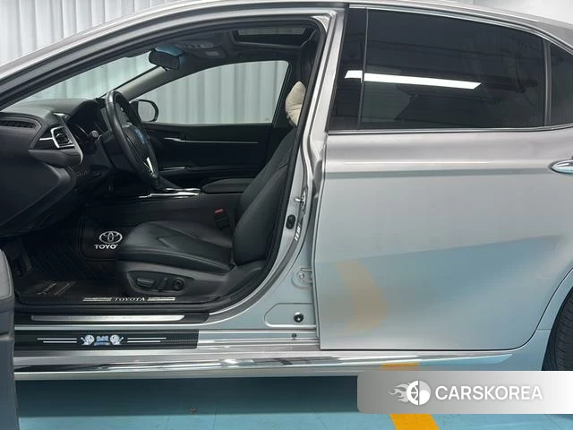 Toyota Camry id 4298511 из Китая 9
