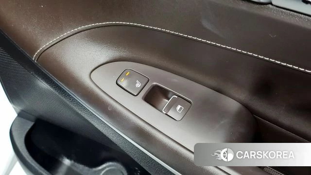 Hyundai Grandeur IG Hybrid id 4397535 из Кореи 9