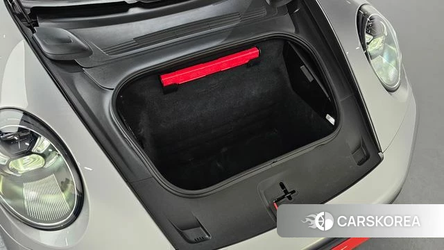 Porsche 911(992) id 4429697 из Кореи 9