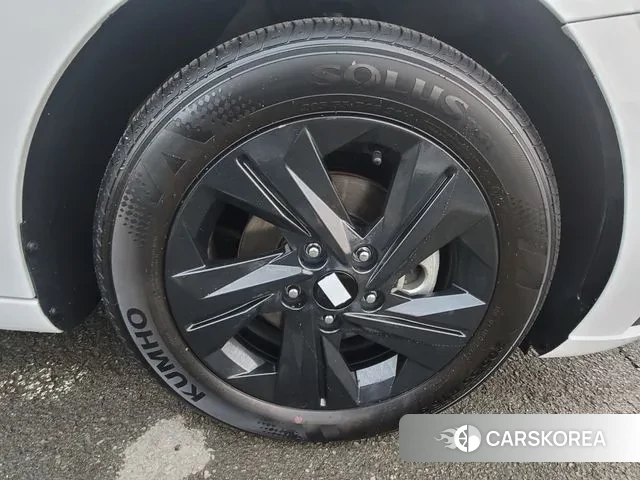 Hyundai Avante (CN7) id 3425833 из Кореи 9