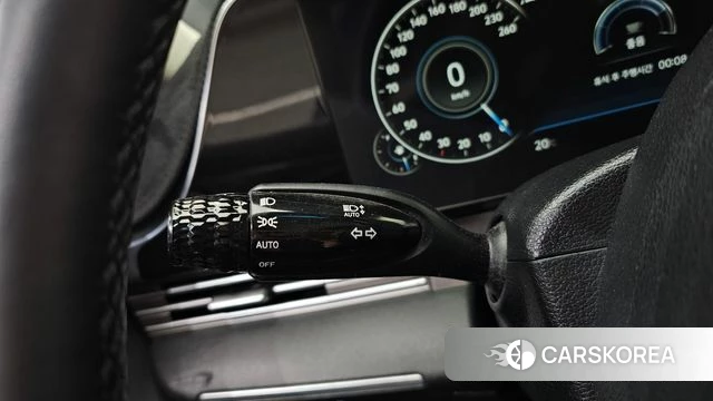 Hyundai The New Grandeur IG id 4293676 из Кореи 9