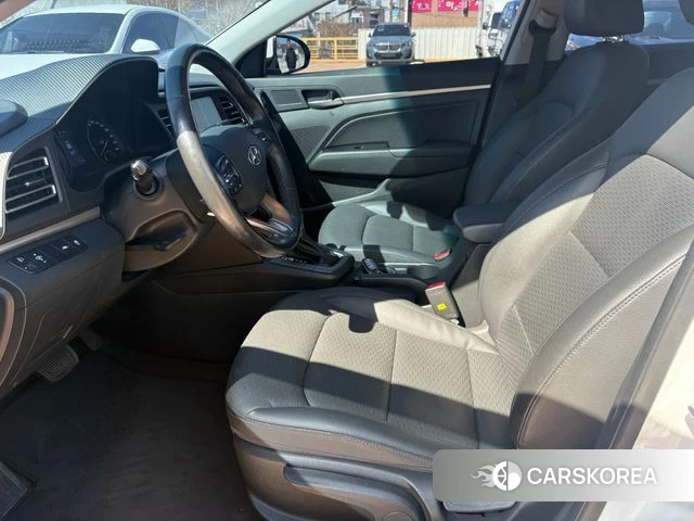 Hyundai The New Avante AD id 4384499 из Кореи 9