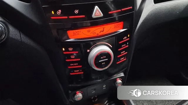 Ssangyong Tivoli Air id 3408284 из Кореи 9