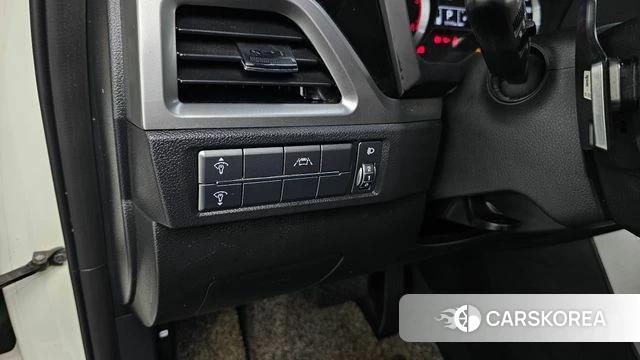 Ssangyong Beautiful Korando id 4651800 из Кореи 9