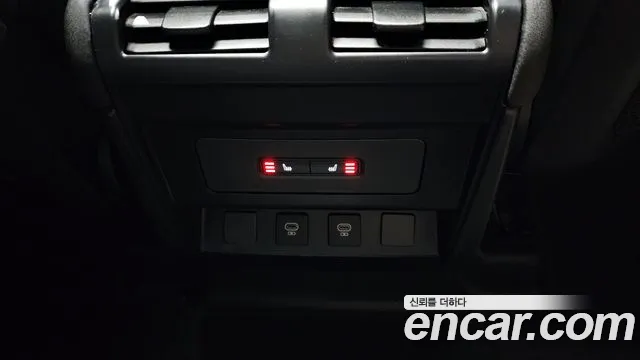 Land Rover Defender (L663) id 2848022 из Кореи 9