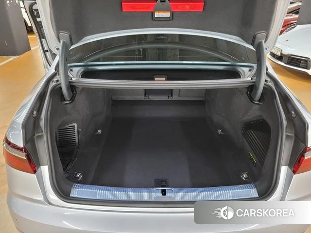 Audi A8 (D5) id 4308629 из Кореи 9