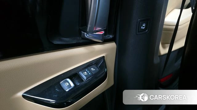 Kia Carnival 4th generation id 3828156 из Кореи 9