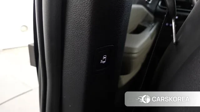 Kia The New Carnival 4th Generation id 3359661 из Кореи 9