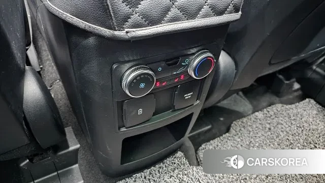 Ford Explorer 6th Generation id 3209121 из Кореи 9