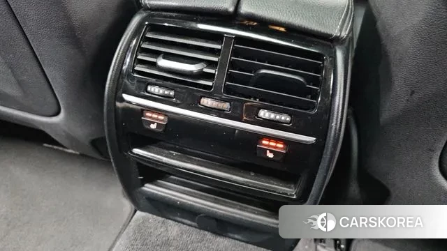 BMW 5 Series (G30) id 3418148 из Кореи 9