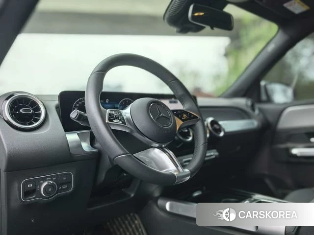 Mercedes-Benz GLB id 4260518 из Китая 9
