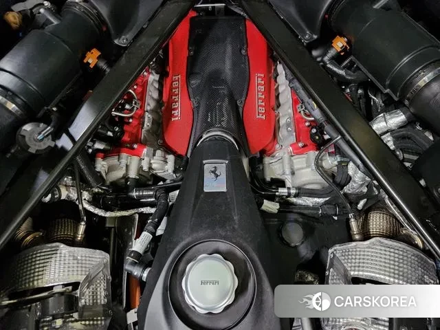 Ferrari SF90 Stradale id 3701179 из Кореи 9