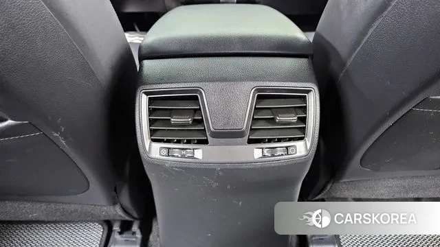 Ssangyong The New Rexton Sports Cannes id 3354572 из Кореи 9