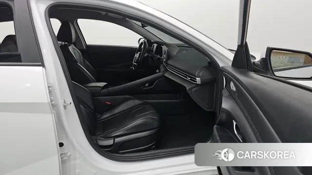 Hyundai Avante Hybrid (CN7) id 3787979 из Кореи 9