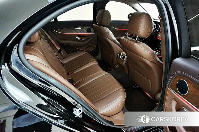 Mercedes-Benz E-Class W213 id 4732510 из Кореи 9