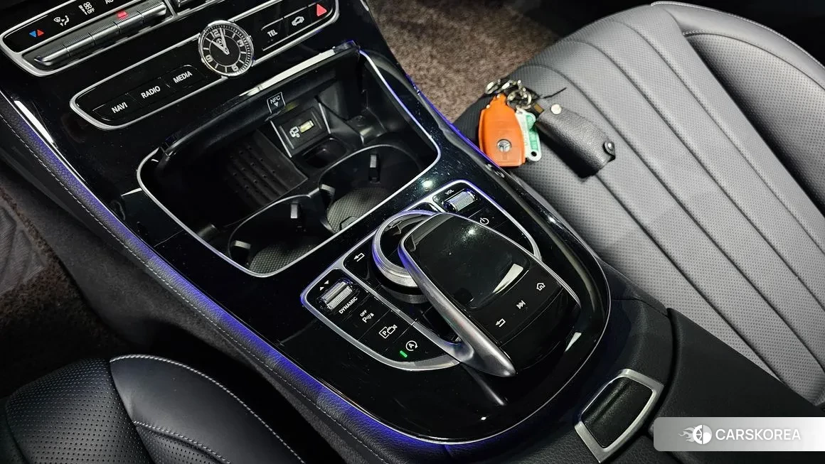 Mercedes-Benz E-Class W213 id 1794343 из Кореи 9