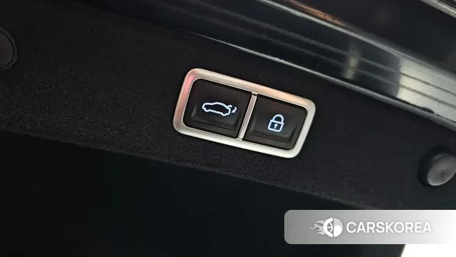 Hyundai Grandeur Hybrid (GN7) id 3462722 из Кореи 9